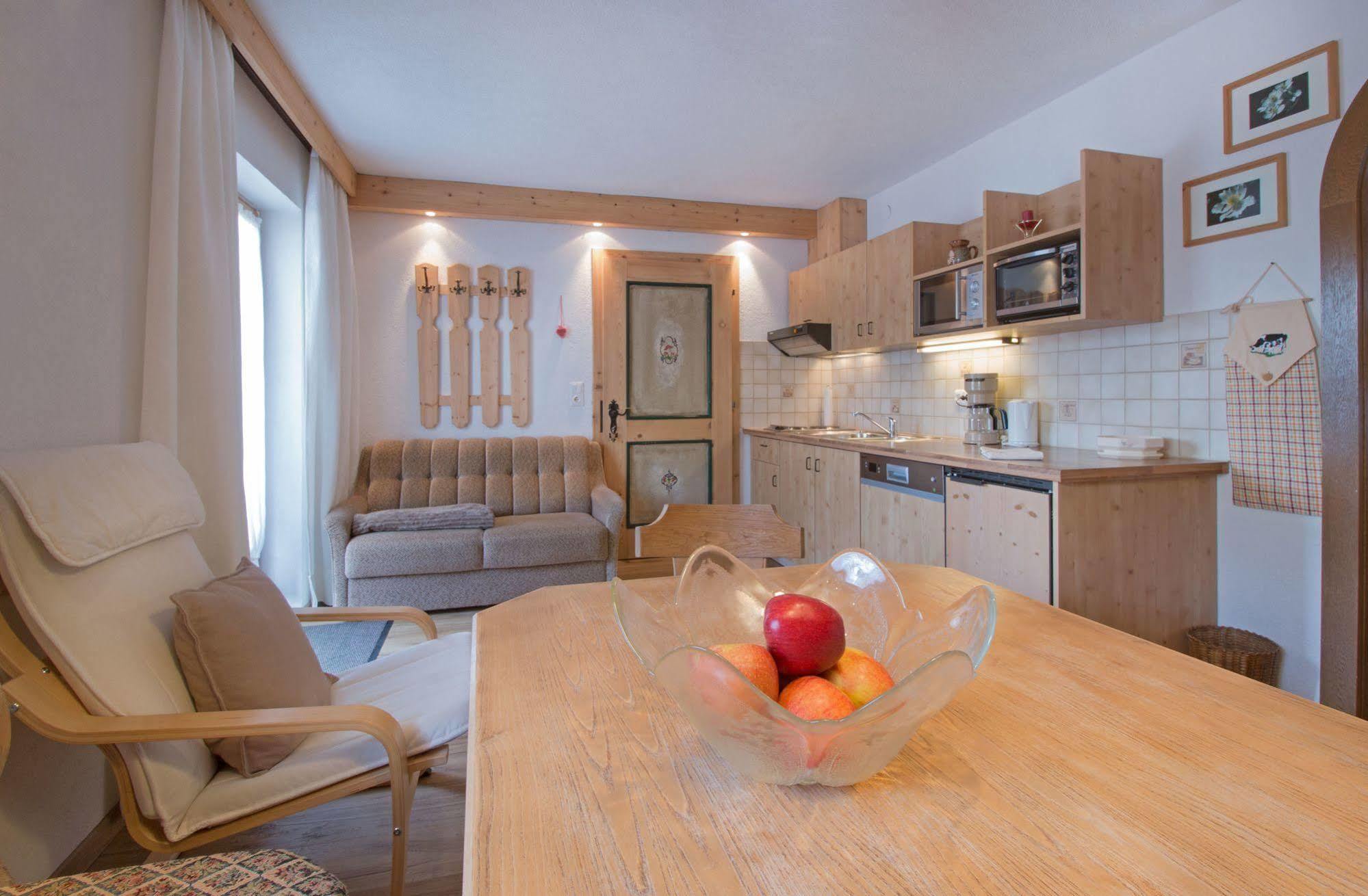 Apartamento Haus Amann Berwang Exterior foto